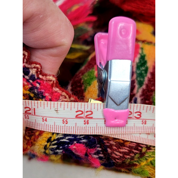 Vintage Handwoven Andean Wool Chullo Hat Earflaps & Tassels - Picture 11 of 12